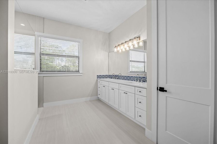 Furnished interior view inside a new home in , Fort Pierce (Image 11).