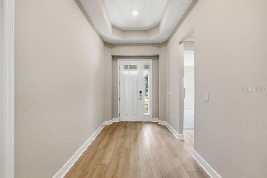 Spacious, unfurnished interior of a new home in Timber Ridge, Plant City (Image 20).