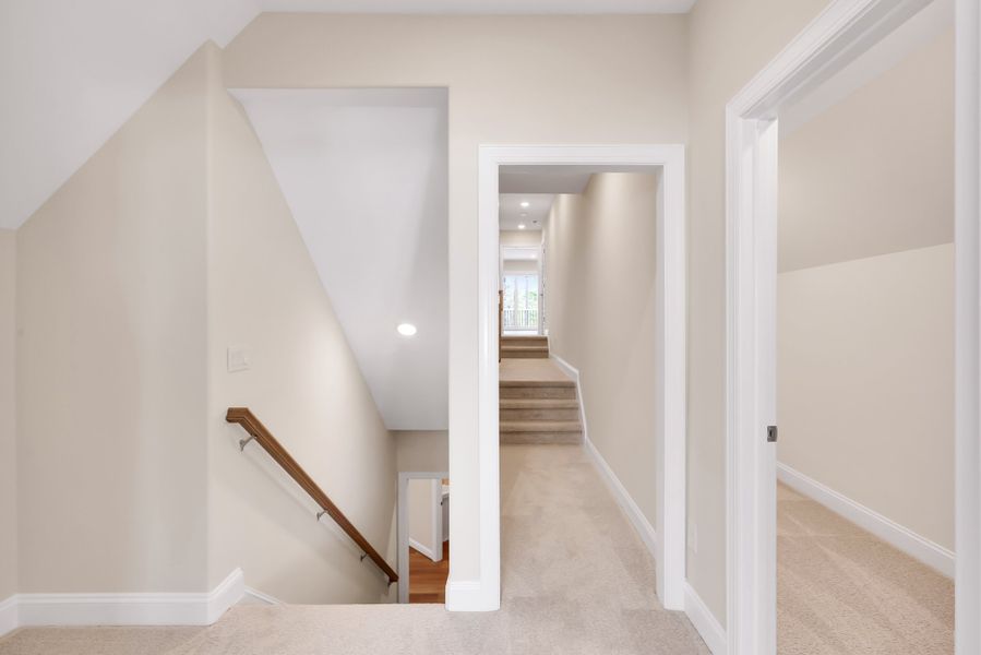 Representative unfurnished interior of a home built from the Bar Harbour I by Kent Homes in St. James, Southport (Image 136).
