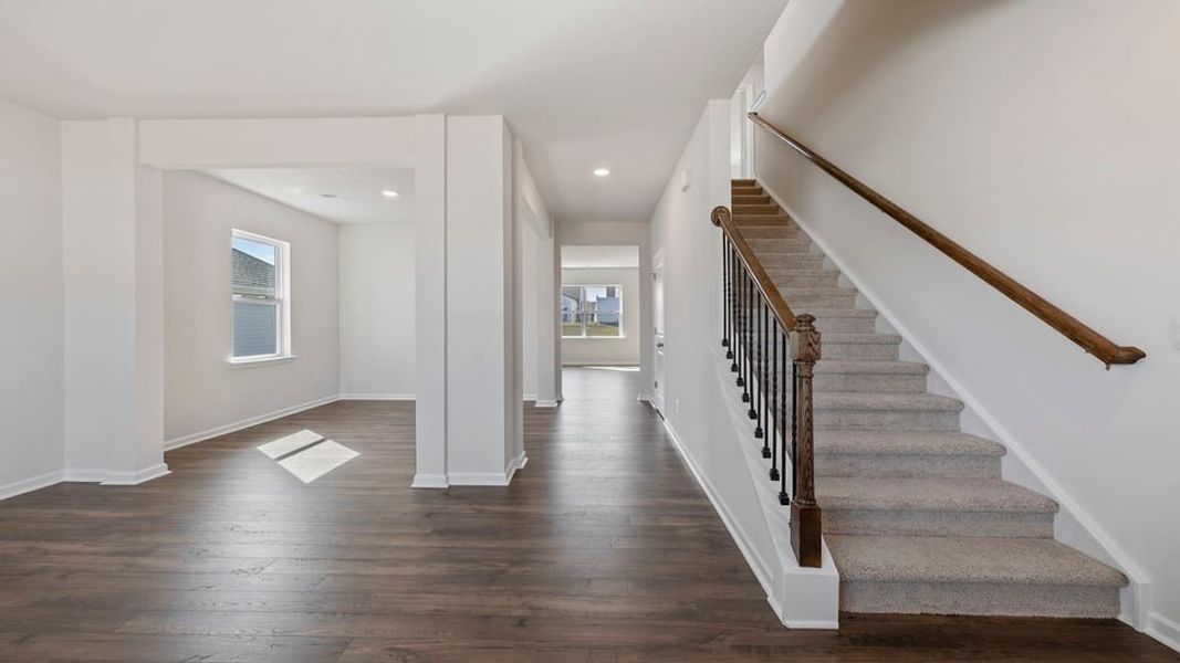 Spacious, unfurnished interior of a new home in Durbin Meadows Traditions, Fountain Inn (Image 14).