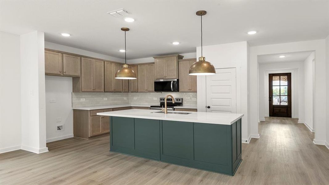 1520 Edgeway - Kitchen (2)