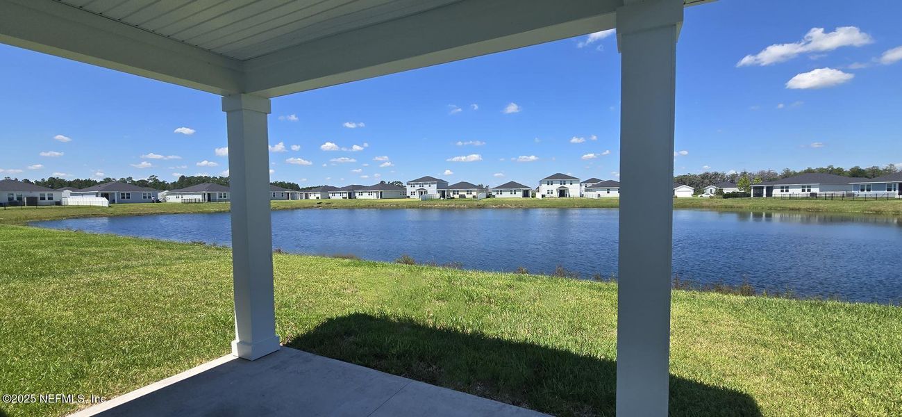 Image 40 of a home in Lakes at Bella Lago - Signature Series.