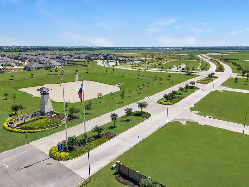 Image 33 of a home in Beacon Hill.