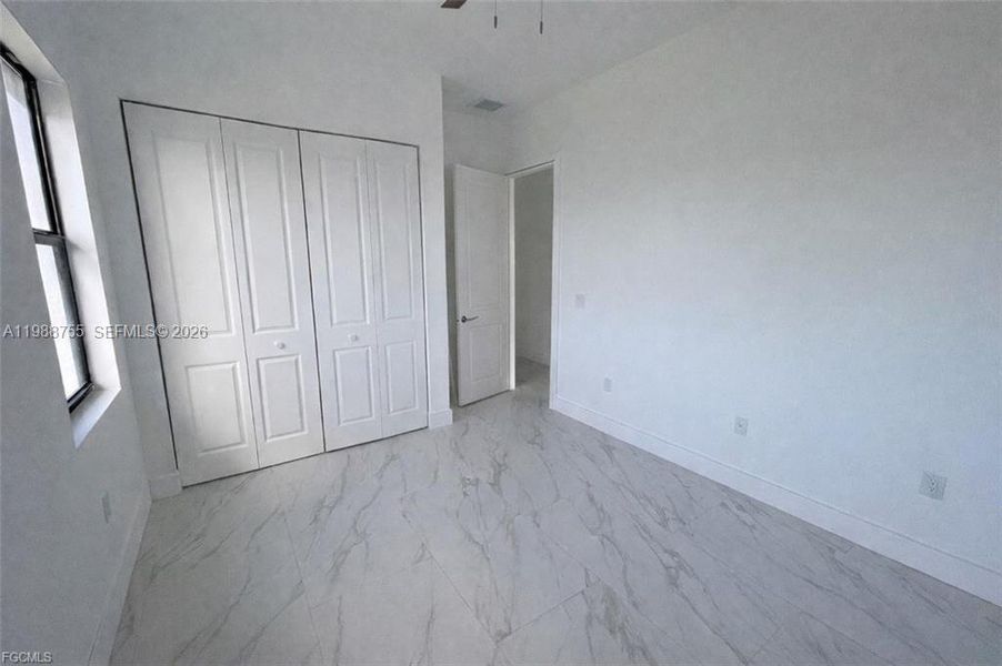 Spacious, unfurnished interior of a new home in , Punta Gorda (Image 17).