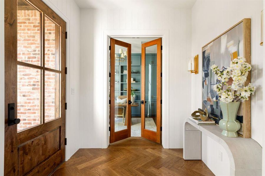 Furnished interior view inside a new home in , Dallas (Image 35). Furnished interior view inside a new home in , Dallas (Image 35).