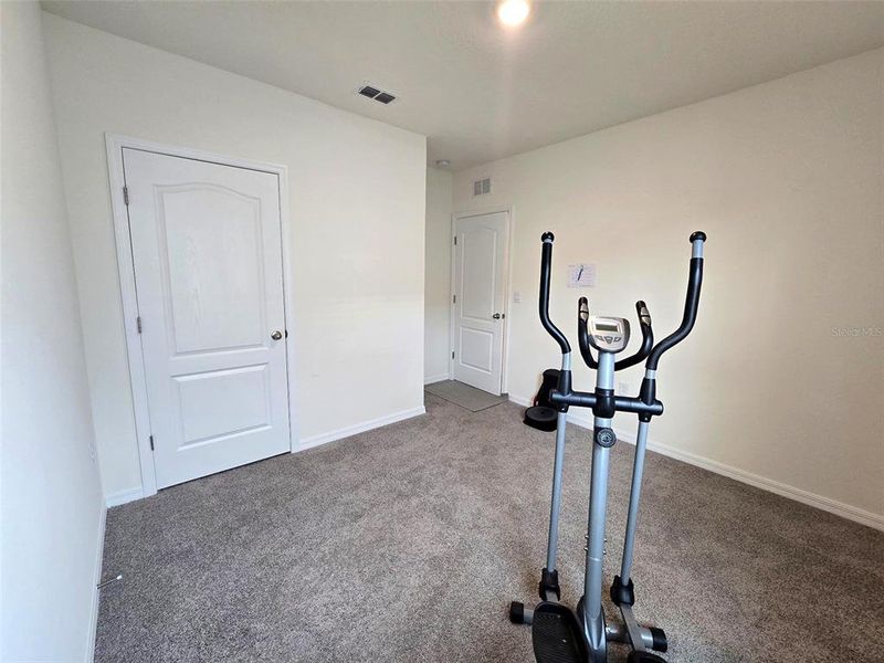 Spacious, unfurnished interior of a new home in Wind Meadows South, Bartow (Image 22).