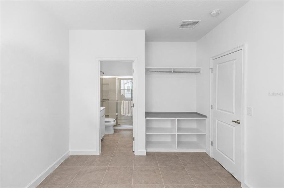 Spacious, unfurnished interior of a new home in , Orlando (Image 20). Spacious, unfurnished interior of a new home in , Orlando (Image 20).