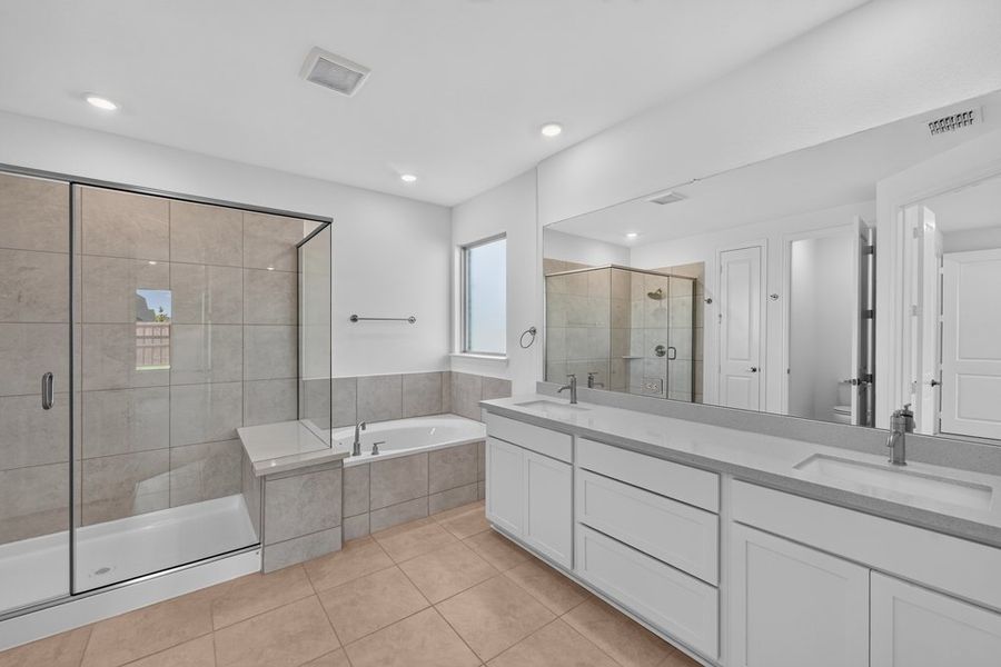 Furnished interior view inside a new home in Cross Creek Meadows, Celina (Image 6).