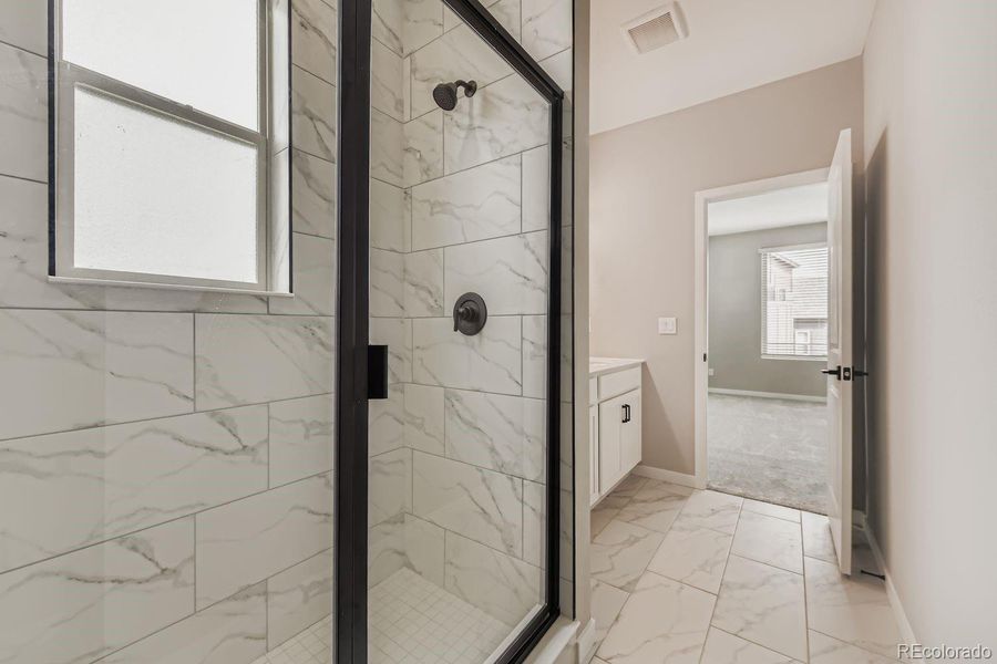 Image 28 of a home in .