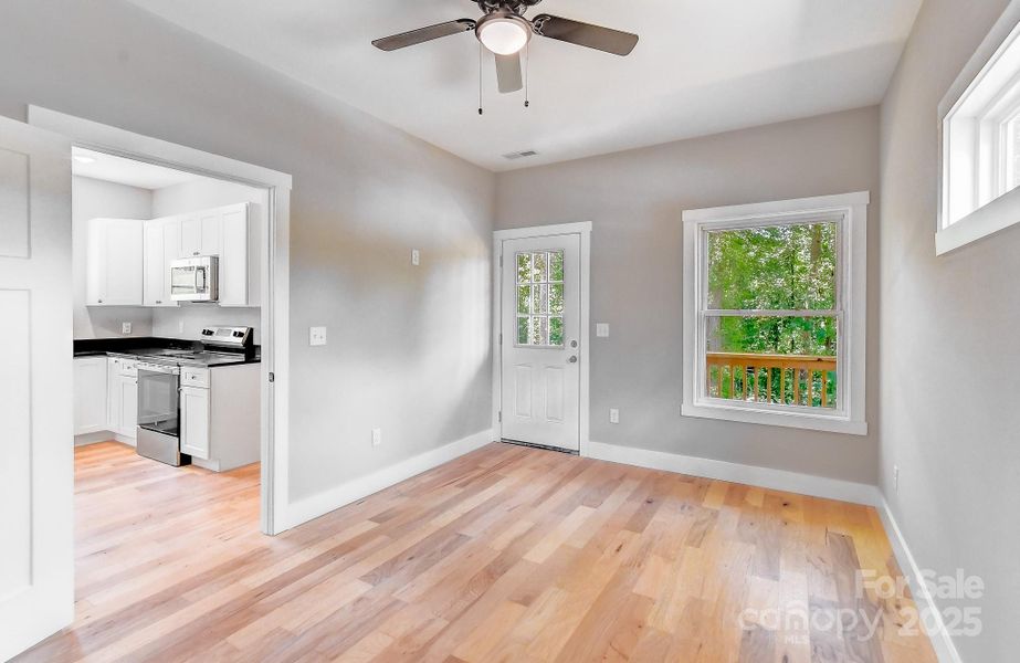 Image 20 of a home in . Image 20 of a home in .