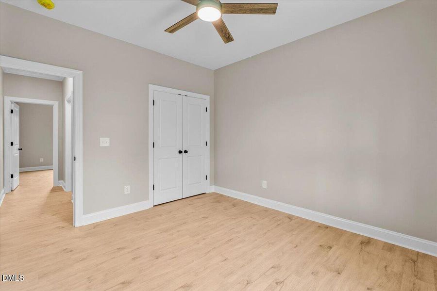 25-Kim 3302 Fox Glow-25