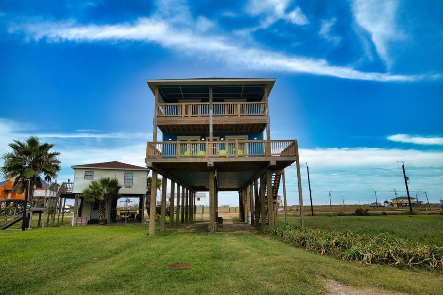 Community amenities in , Surfside Beach (Image 27).