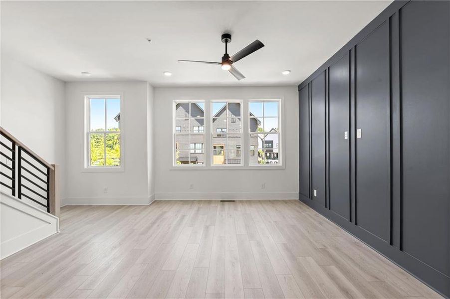Spacious, unfurnished interior of a new home in The Gathering Alpharetta, Alpharetta (Image 32).