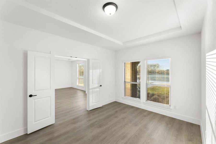 Spacious, unfurnished interior of a new home in Broadmoor Estates, Ovilla (Image 16).