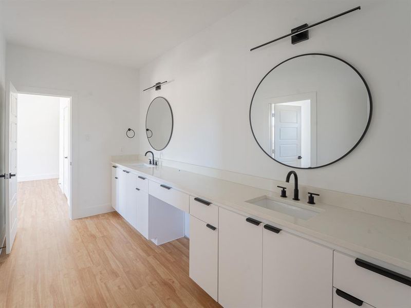 Furnished interior view inside a new home in , Dallas (Image 8).