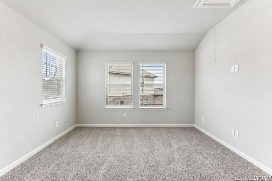 Spacious, unfurnished interior of a new home in Remington Ranch, San Antonio (Image 40). Spacious, unfurnished interior of a new home in Remington Ranch, San Antonio (Image 40).