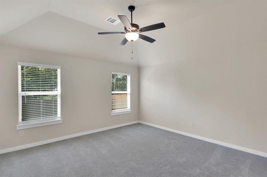 Spacious, unfurnished interior of a new home in Hadley Farms, Godley (Image 21).