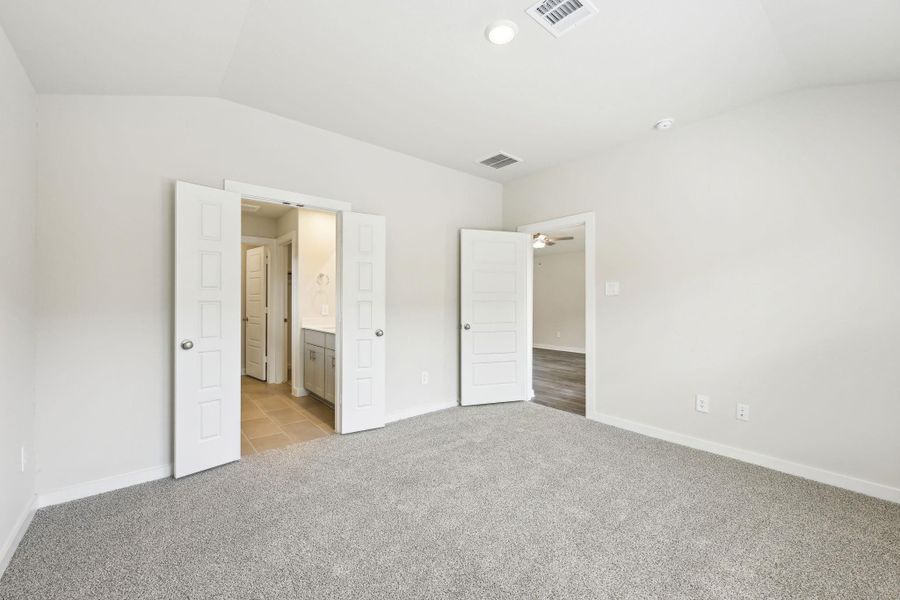 Photo is not of the actual home but is an inspirational photo of builder’s model home and may depict options, furnishings, and/or decorator features that are not included.