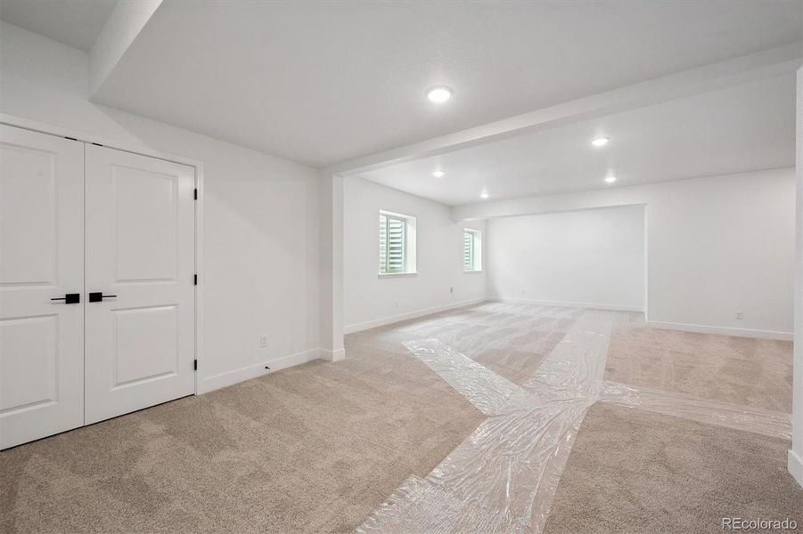 Image 26 of a home in The Aurora Highlands.