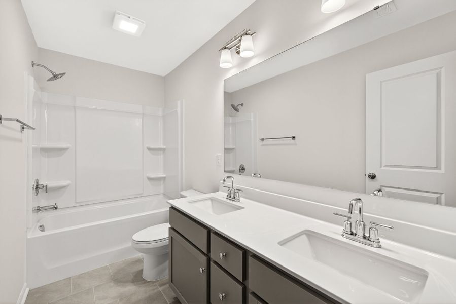 Furnished interior view inside a new home in Edgewater - Lakeview Point, Lancaster (Image 28). Furnished interior view inside a new home in Edgewater - Lakeview Point, Lancaster (Image 28).