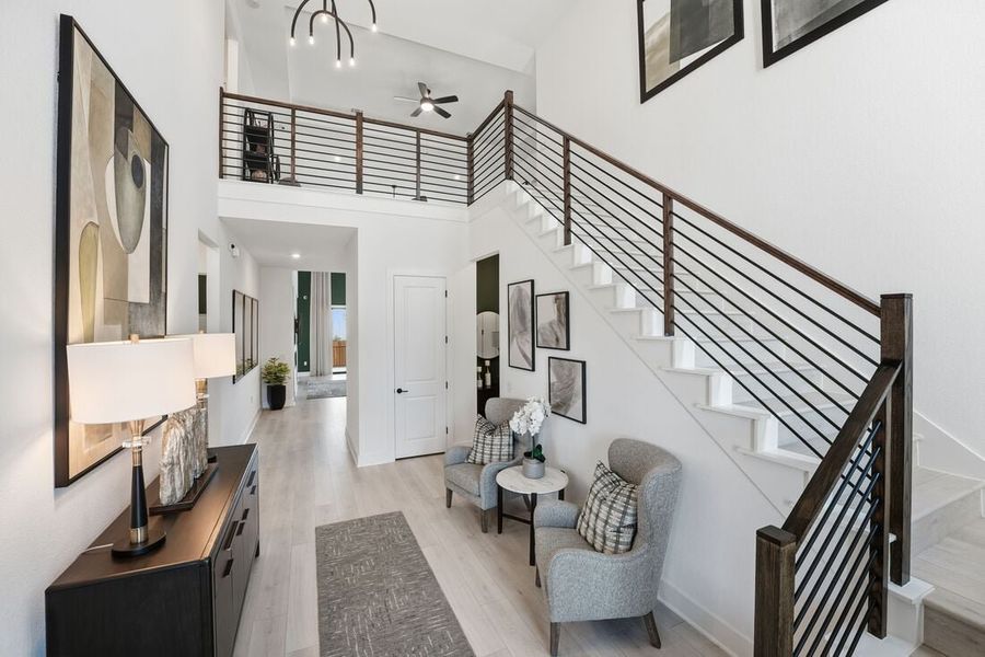 Representative furnished interior of a home built from the Mesa by Taylor Morrison in Silverleaf 60s, Cedar Creek (Image 18).