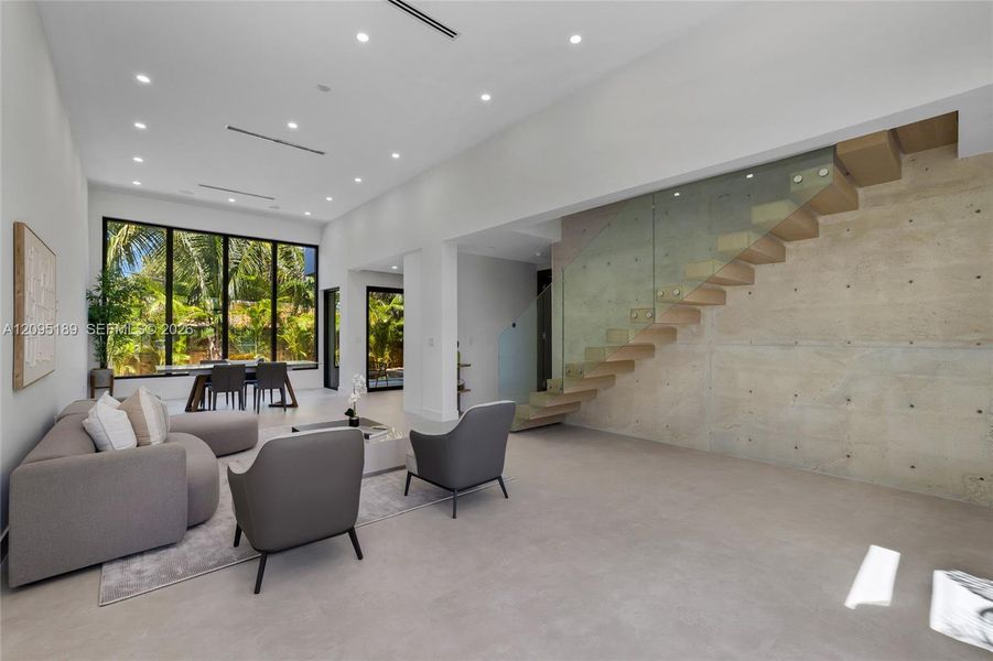 Community amenities in , Miami (Image 38). Community amenities in , Miami (Image 38).