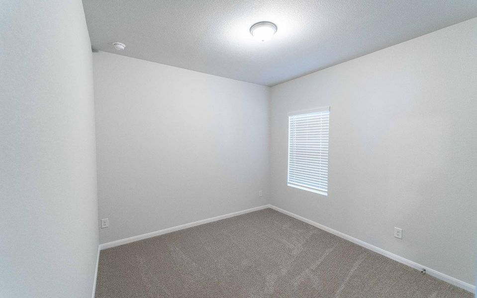 Spacious, unfurnished interior of a new home in Hunters Glen, Jarrell (Image 14).