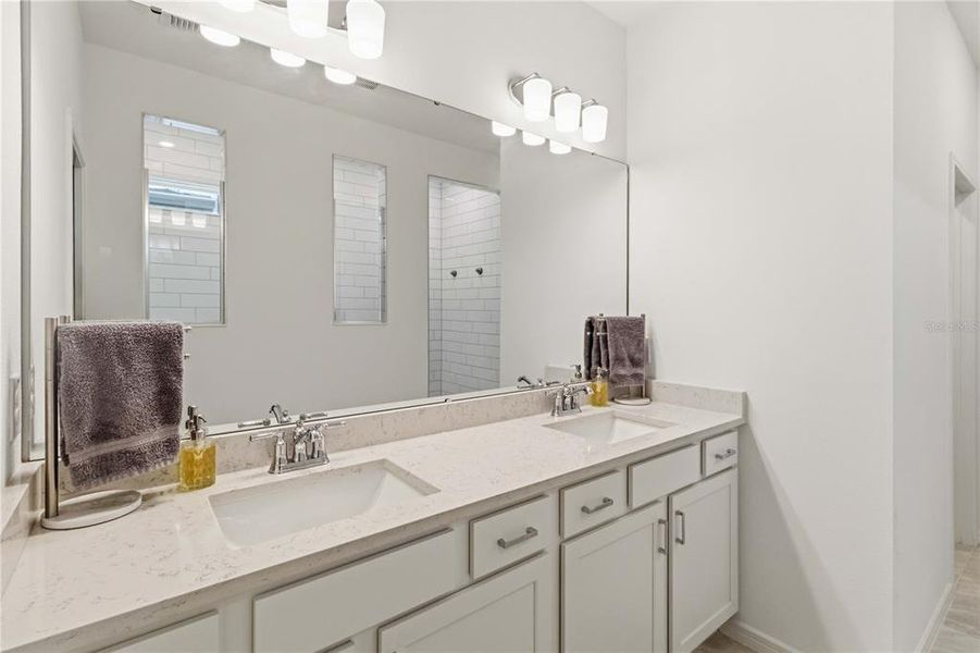 Furnished interior view inside a new home in , Valrico (Image 15).