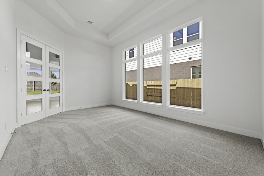 Representative unfurnished interior of a home built from the The Leona by Westin Homes in ARTAVIA®, Conroe (Image 22).