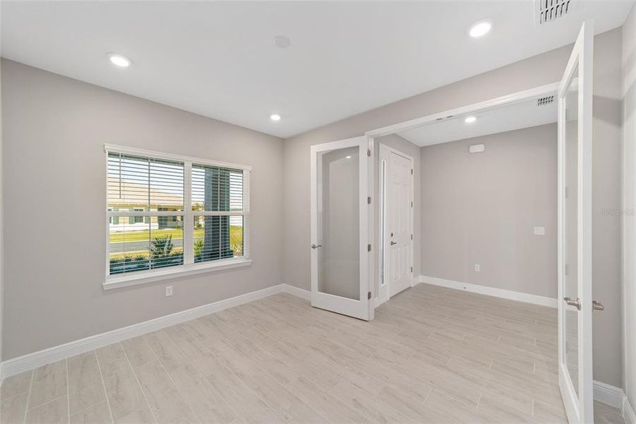 Spacious, unfurnished interior of a new home in On Top of the World Communities, Ocala (Image 38).