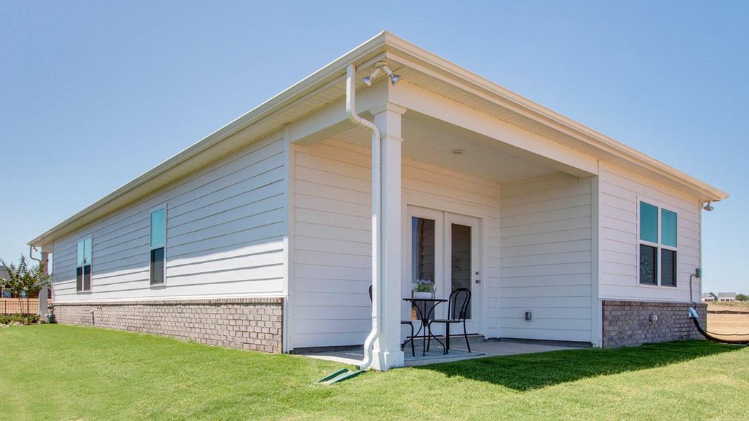 Exterior details and patio area of a home in Legacy Farms, White House (Image 3).