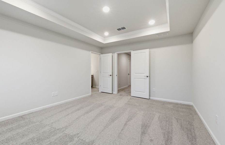 Spacious, unfurnished interior of a new home in McConnell Ridge, McLeansville (Image 21).