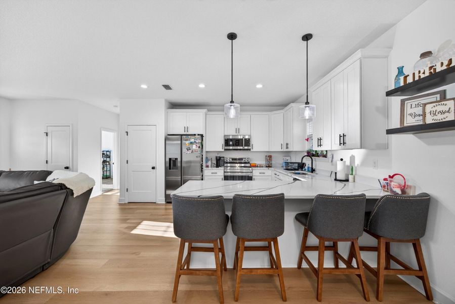 Furnished interior view inside a new home in , Middleburg (Image 7).