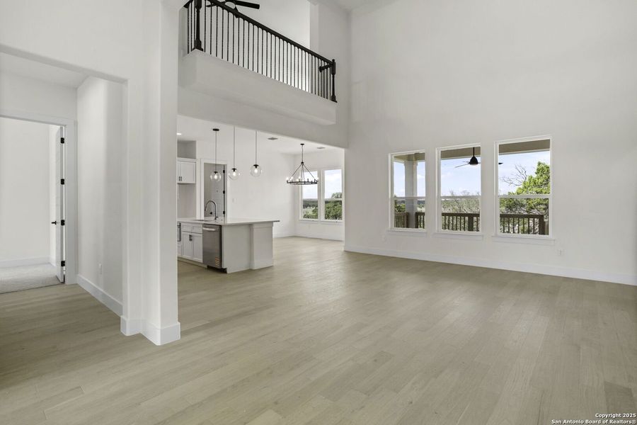 Spacious, unfurnished interior of a new home in , Fair Oaks Ranch (Image 16). Spacious, unfurnished interior of a new home in , Fair Oaks Ranch (Image 16).