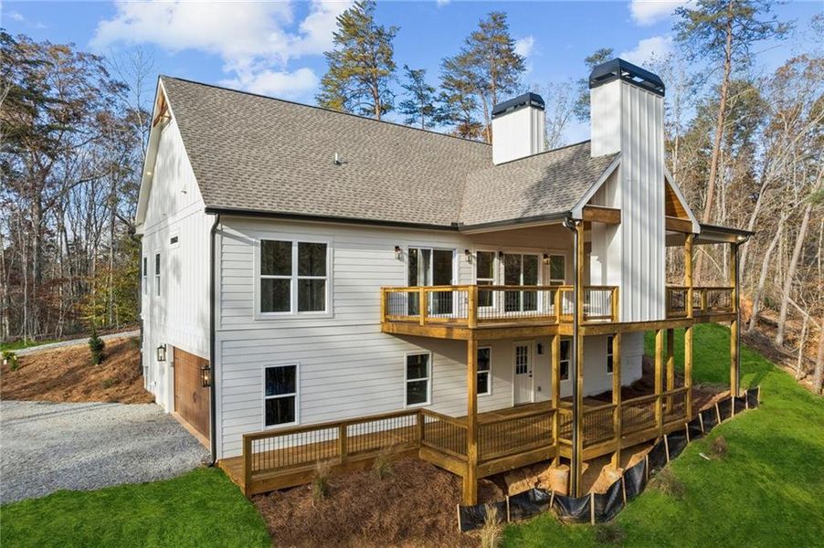 Exterior details and patio area of a home in , Dahlonega (Image 25).