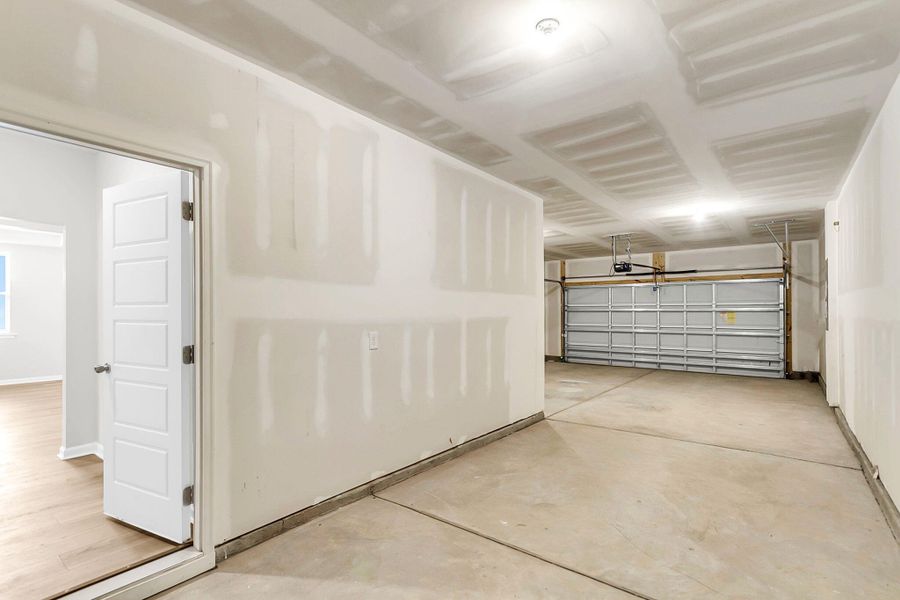 Image 64 of a home in Limehouse Village: Arbor Series.