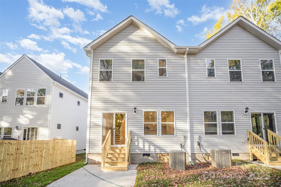 Photos of 2709 & 2713 New Pineola Rd