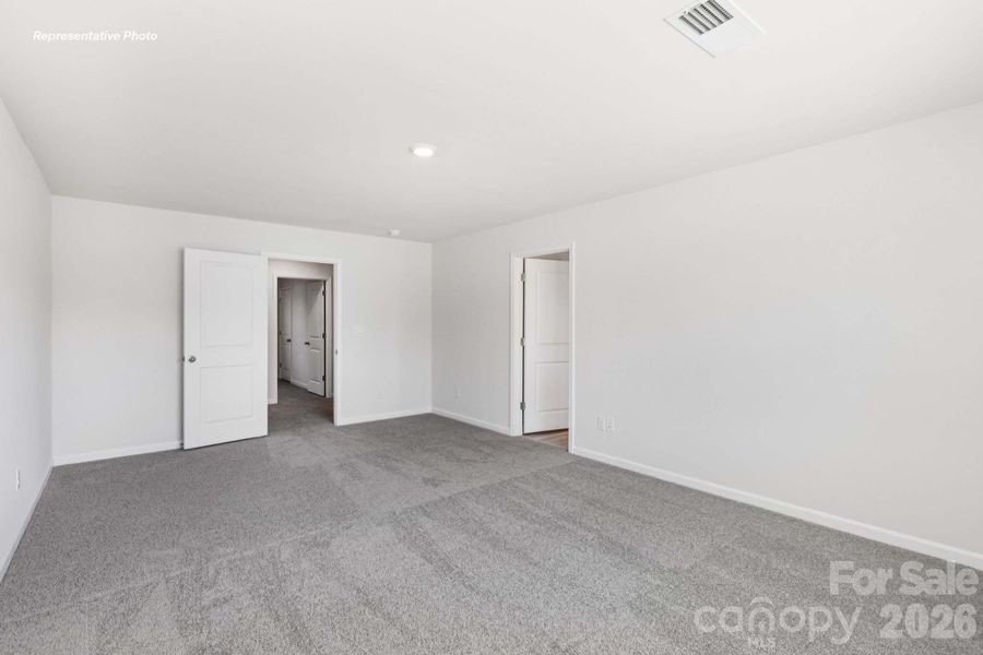 Spacious, unfurnished interior of a new home in The Falls at Newton, Newton (Image 37).