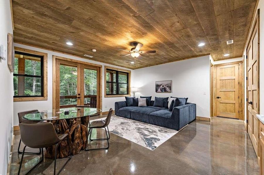 Furnished interior view inside a new home in , McCaysville (Image 36).