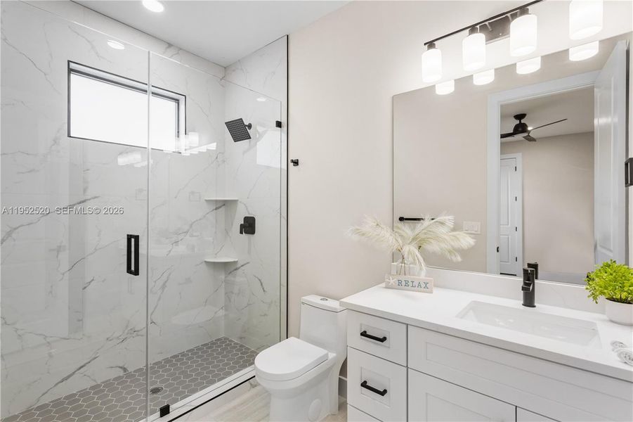 2nd Suite Bathroom also a Pool Bathroom :)