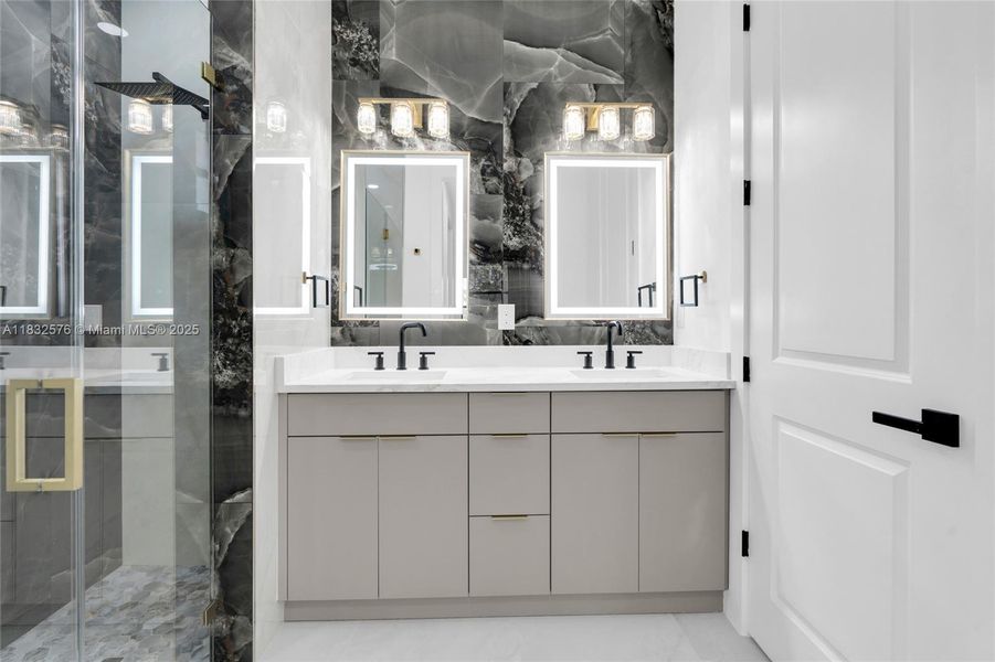 Furnished interior view inside a new home in , Lehigh Acres (Image 13).