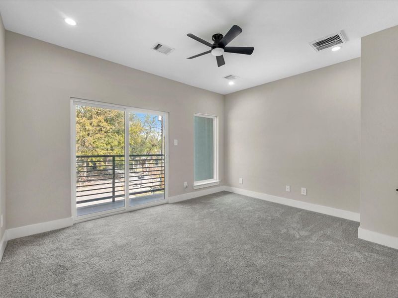 Spacious, unfurnished interior of a new home in , Houston (Image 37). Spacious, unfurnished interior of a new home in , Houston (Image 37).