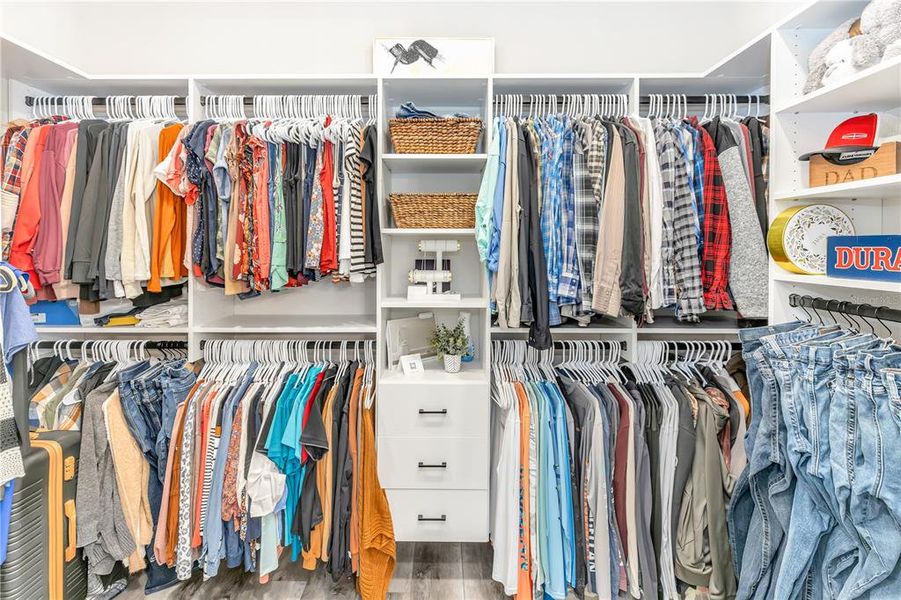 Close-up of interior finishes inside a home in , Osteen (Image 21).