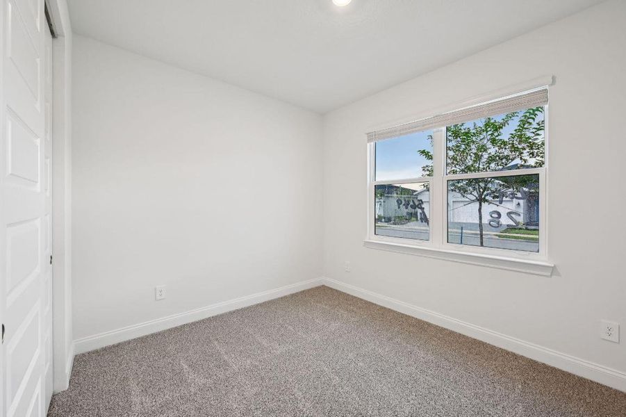 5649 Hampton Park Circle - 001 (15)