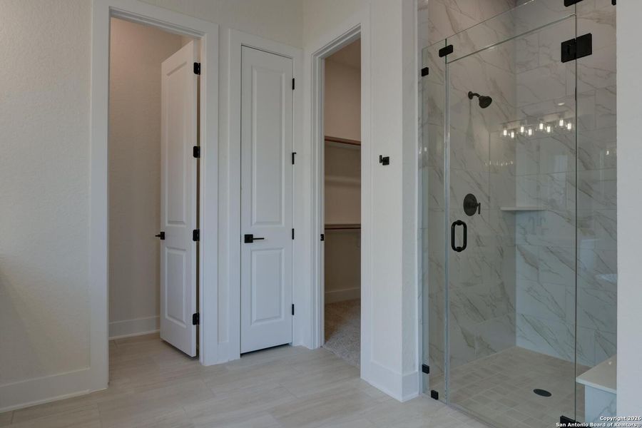 Spacious, unfurnished interior of a new home in Megan's Landing, Castroville (Image 21).