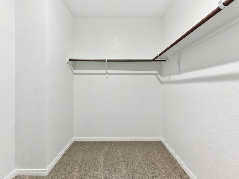 Spacious, unfurnished interior of a new home in Lakeside Meadows, Pflugerville (Image 10).