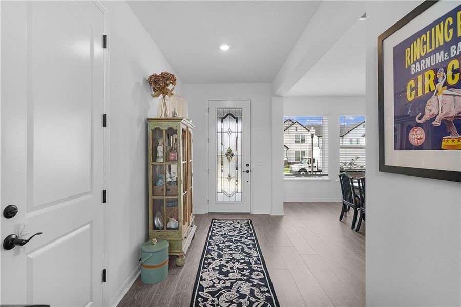 Furnished interior view inside a new home in , Clermont (Image 16).