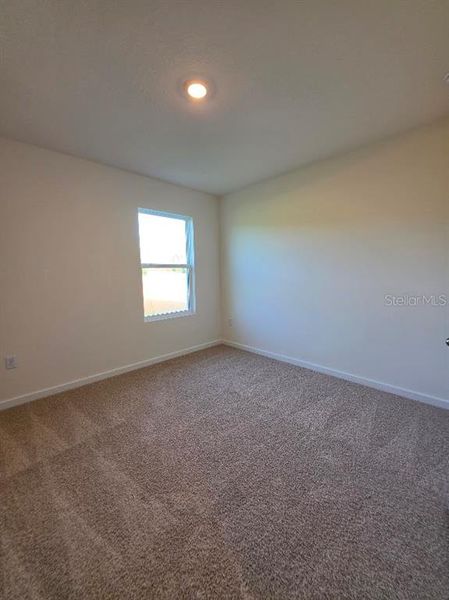 Spacious, unfurnished interior of a new home in , Daytona Beach (Image 13).
