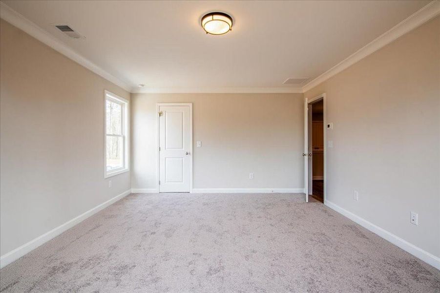 Spacious, unfurnished interior of a new home in Cherokee Township, Acworth (Image 32). Spacious, unfurnished interior of a new home in Cherokee Township, Acworth (Image 32).