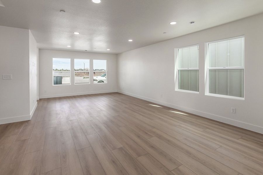 Spacious, unfurnished interior of a new home in Bloom, Fort Collins (Image 40).
